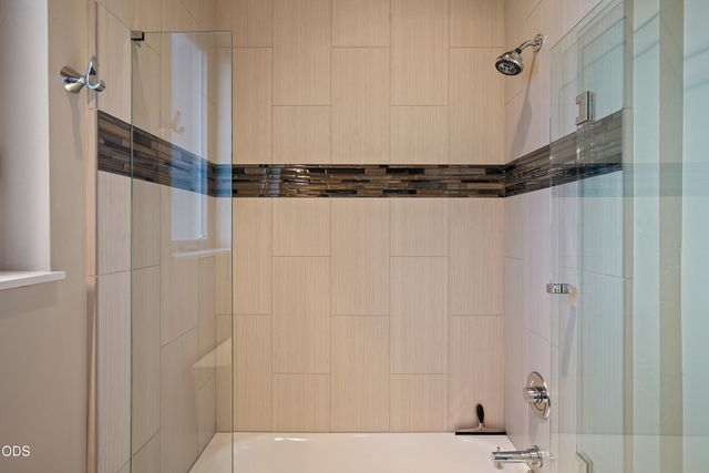 2749 NW Shields Drive, Bend, OR 97703