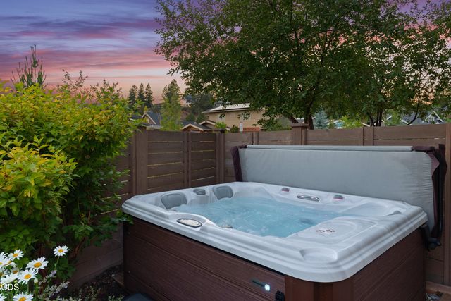 2749 NW Shields Drive, Bend, OR 97703