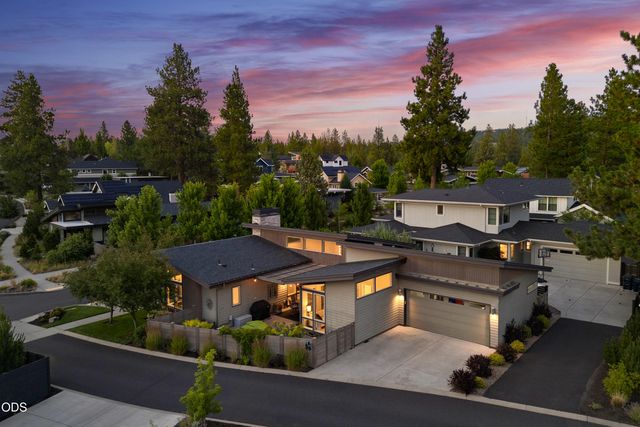 2749 NW Shields Drive, Bend, OR 97703