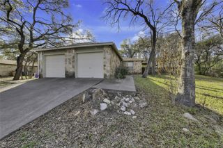 9802 Hundred Oaks CIR B, Austin, TX 78750