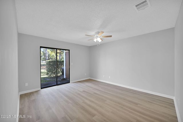 8429 LONG MEADOW Circle N, Jacksonville, FL 32244