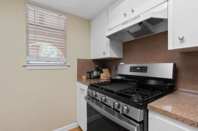 1910 Woodland Ave, Austin, TX 78741