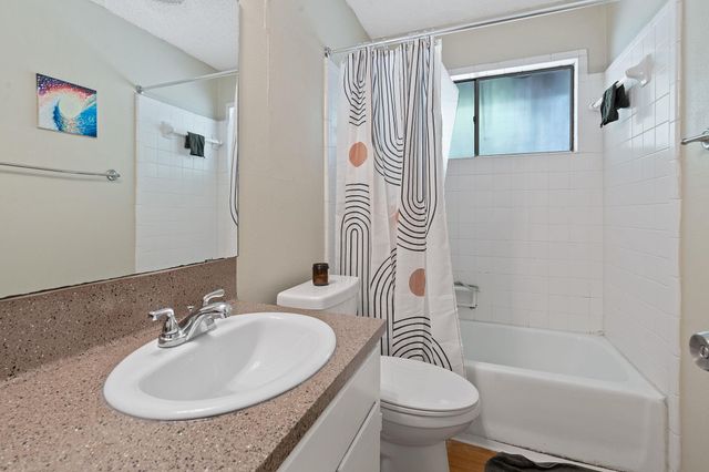 1910 Woodland Ave, Austin, TX 78741