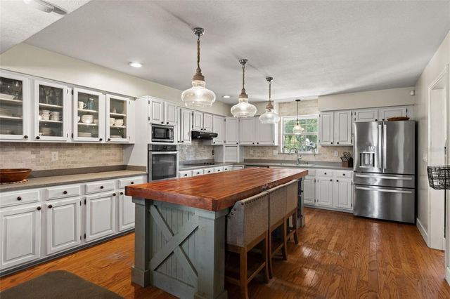 37714 FAIRFIELD LANE, Dade City, FL 33525