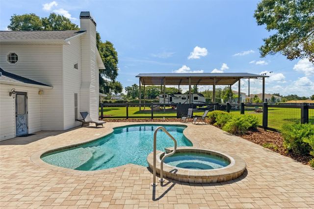 37714 FAIRFIELD LANE, Dade City, FL 33525