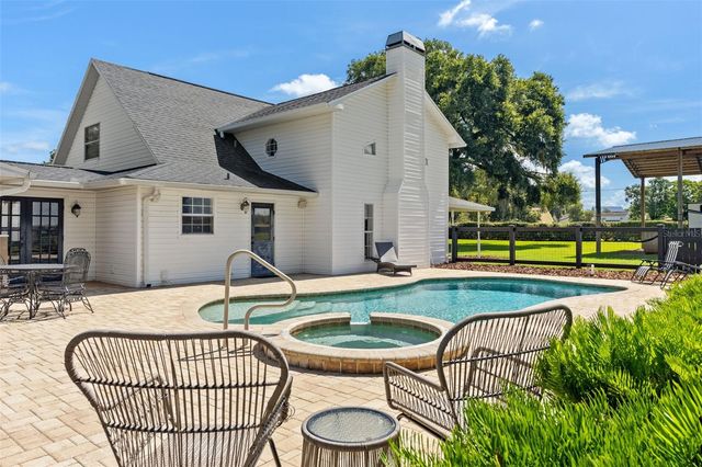 37714 FAIRFIELD LANE, Dade City, FL 33525