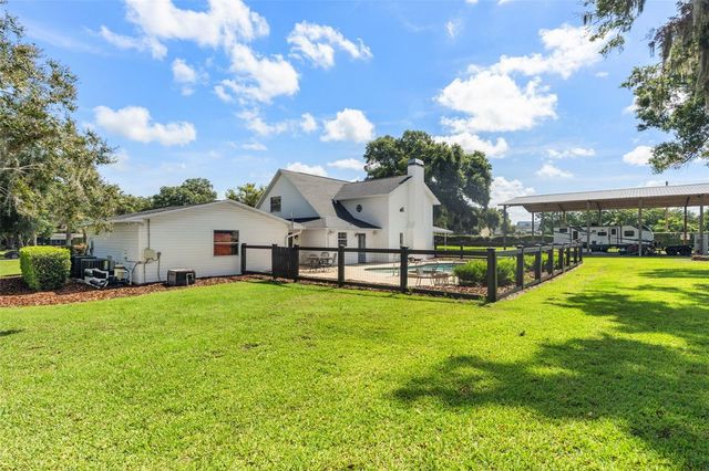 37714 FAIRFIELD LANE, Dade City, FL 33525