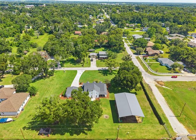 37714 FAIRFIELD LANE, Dade City, FL 33525