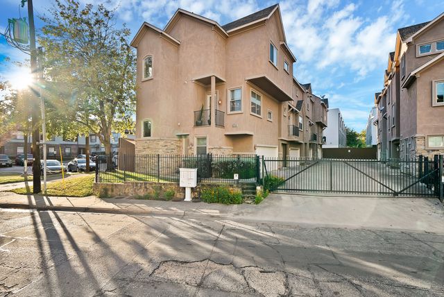 4515 Lafayette Street 1, Dallas, TX 75204