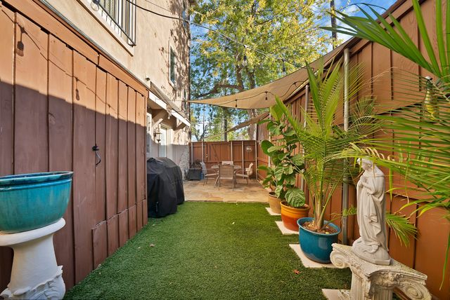 4515 Lafayette Street 1, Dallas, TX 75204