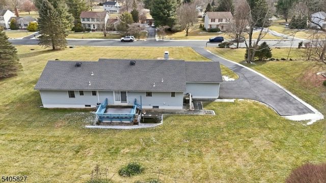 33 Edgemere Ter, Washington Twp., NJ 07882