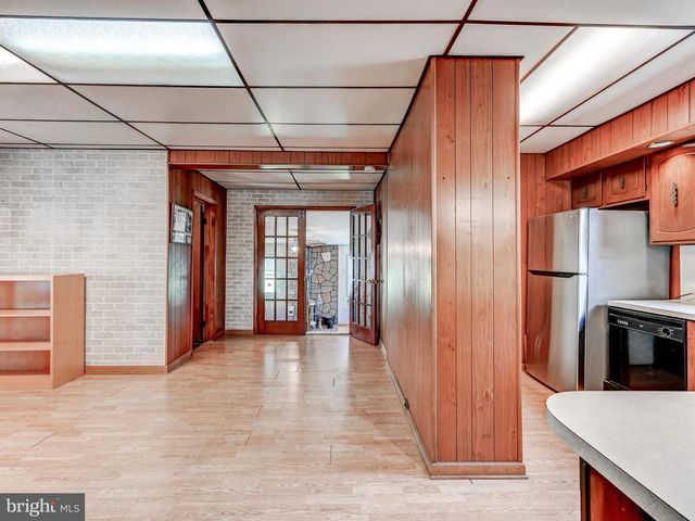 1823 DUNDALK AVE, Baltimore, MD 21222