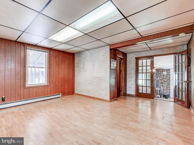 1823 DUNDALK AVE, Baltimore, MD 21222