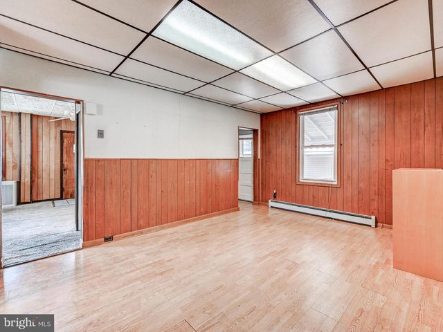 1823 DUNDALK AVE, Baltimore, MD 21222