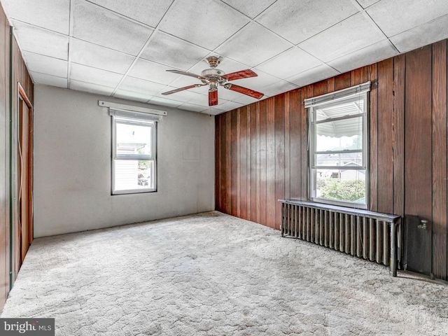 1823 DUNDALK AVE, Baltimore, MD 21222