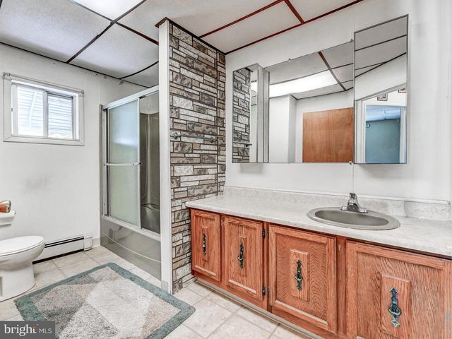 1823 DUNDALK AVE, Baltimore, MD 21222