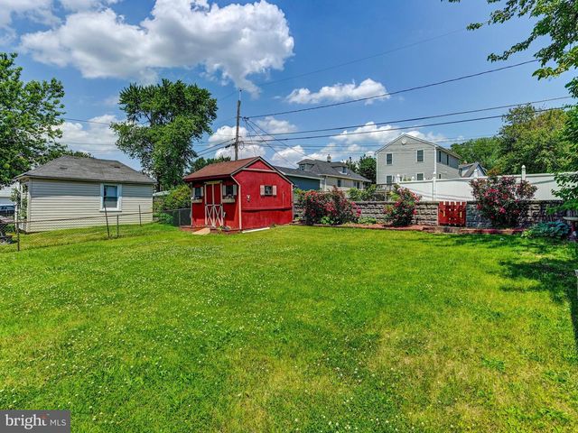 1823 DUNDALK AVE, Baltimore, MD 21222