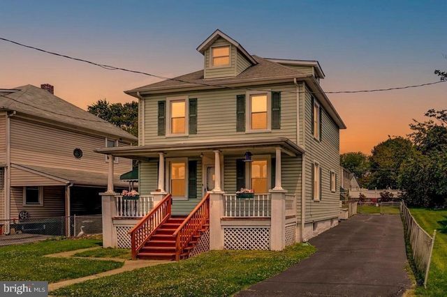 1823 DUNDALK AVE, Baltimore, MD 21222