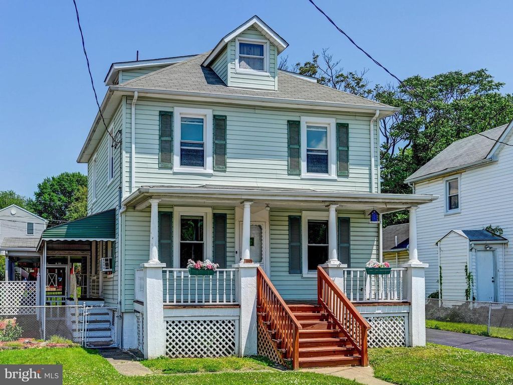 1823 DUNDALK AVE, Baltimore, MD 21222