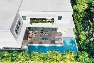 7501 Coquina Dr, North Bay Village, FL 33141