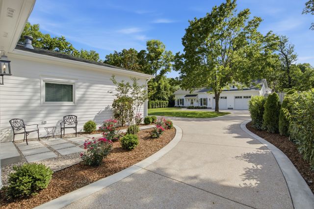 334 3rd Ave S, S, Franklin, TN 37064