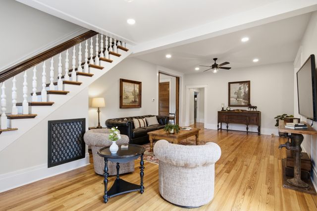 334 3rd Ave S, S, Franklin, TN 37064