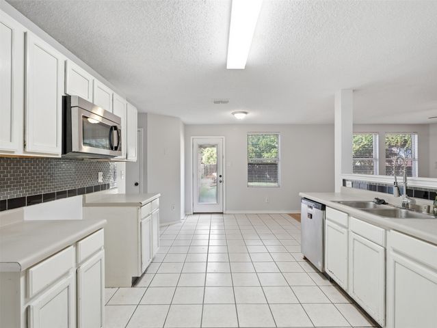 2937 Jamestown Drive, Wylie, TX 75098