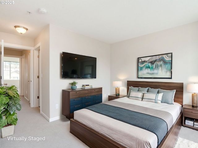 324 Ne EDGEWAY Dr, Hillsboro, OR 97006