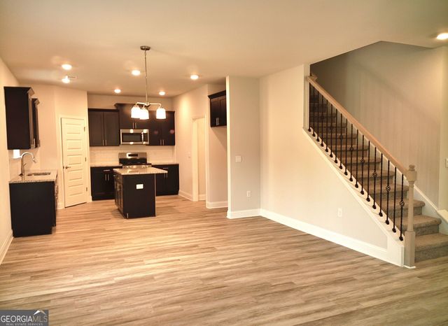 1121 Barrington Place Way, Macon, GA 31220