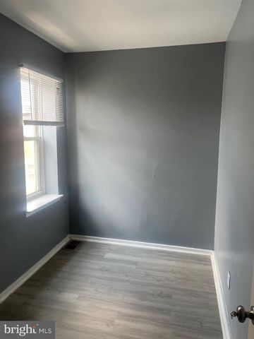 2106 S SHIELDS ST, Philadelphia, PA 19142