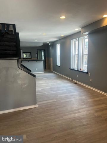 2106 S SHIELDS ST, Philadelphia, PA 19142