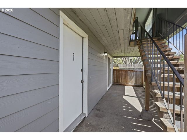 1510 N DEBORAH Rd, Newberg, OR 97132
