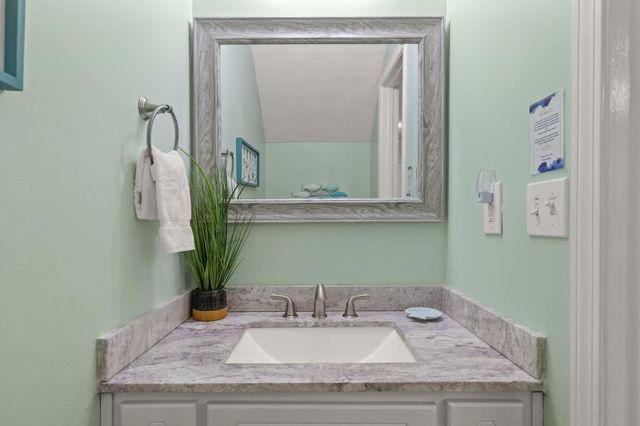 157 Kimberly Drive, Panama City Beach, FL 32407