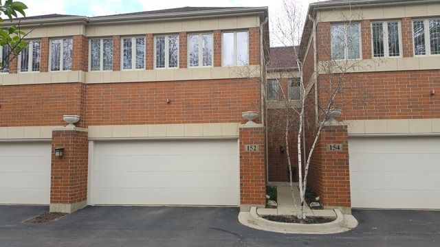 152 Finstad Drive, Libertyville, IL 60048