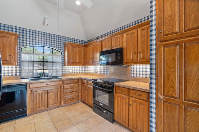 1317 Timber Ridge Road, Weatherford, TX 76088