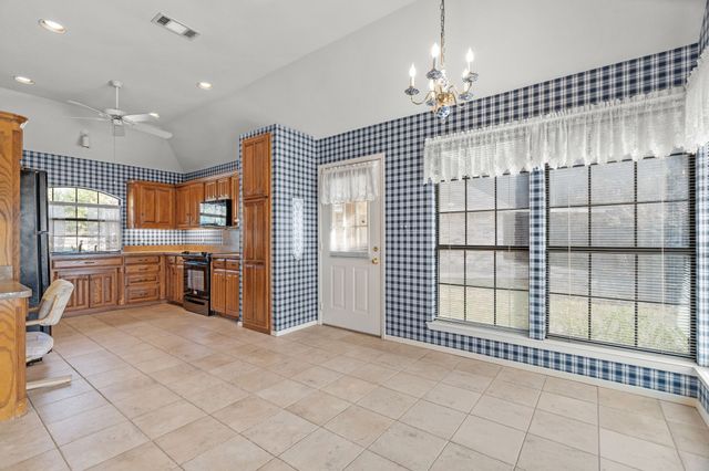 1317 Timber Ridge Road, Weatherford, TX 76088