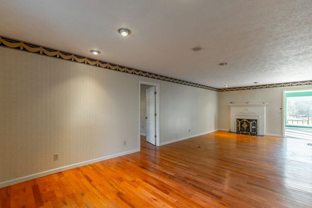 521 Countryside Drive, Evensville, TN 37332