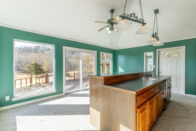 521 Countryside Drive, Evensville, TN 37332