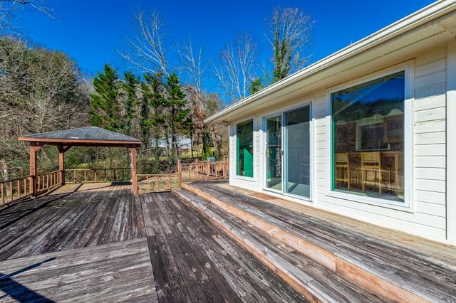 521 Countryside Drive, Evensville, TN 37332