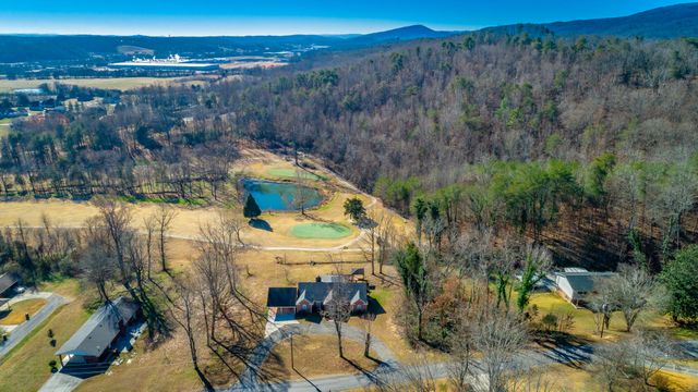 521 Countryside Drive, Evensville, TN 37332