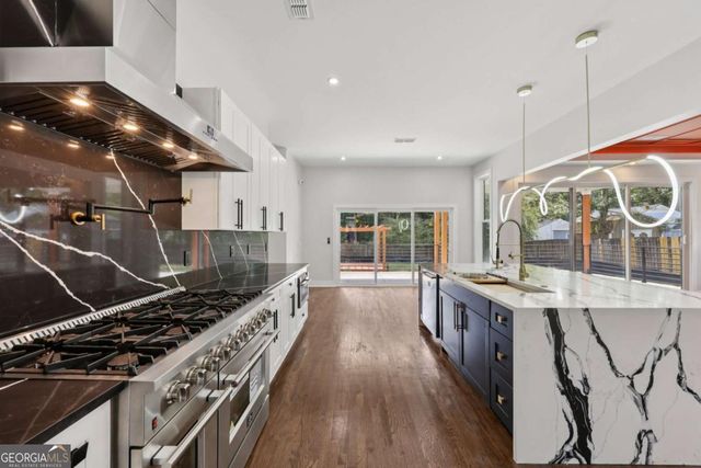 2877 Alexa Avenue SE, Atlanta, GA 30317