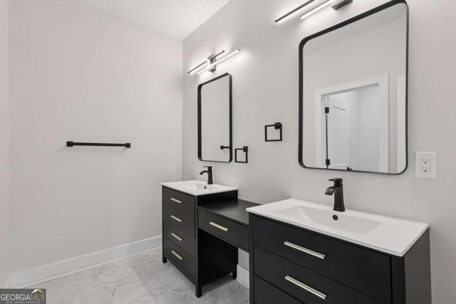 2877 Alexa Avenue SE, Atlanta, GA 30317