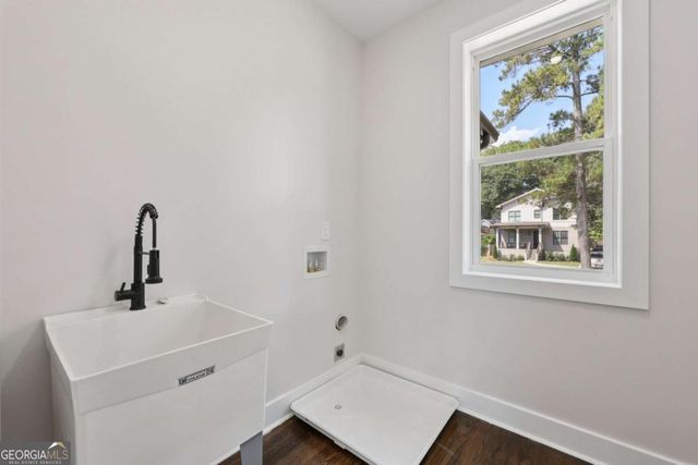 2877 Alexa Avenue SE, Atlanta, GA 30317