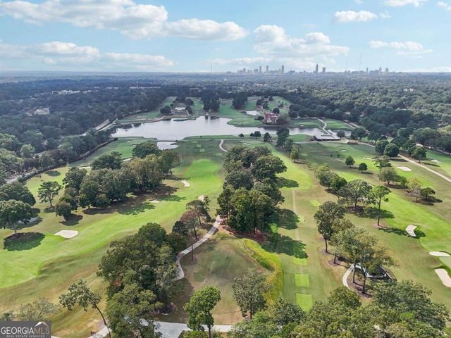 2877 Alexa Avenue SE, Atlanta, GA 30317