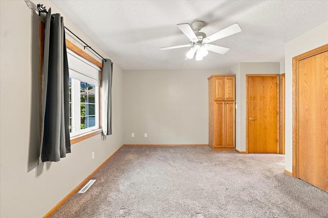 500 Wesson Avenue, Hudson, IA 50643