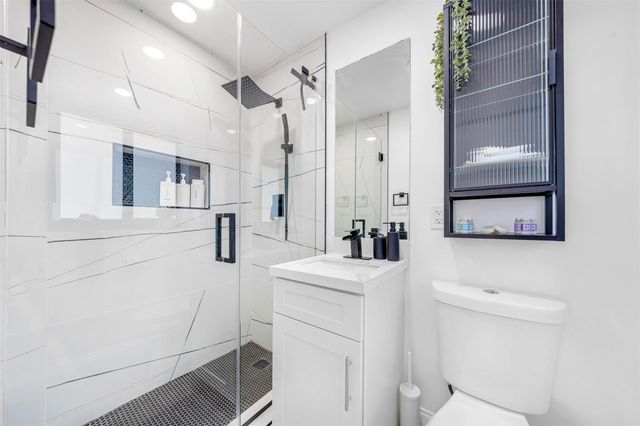 2925 NE 1st Avenue, Wilton Manors, FL 33334