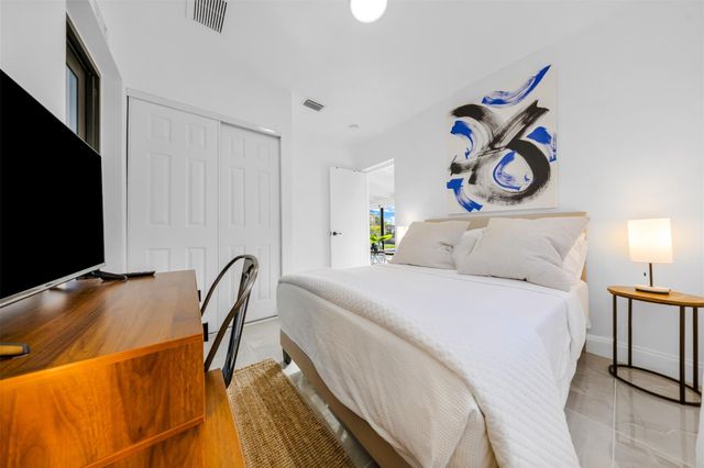 2925 NE 1st Avenue, Wilton Manors, FL 33334