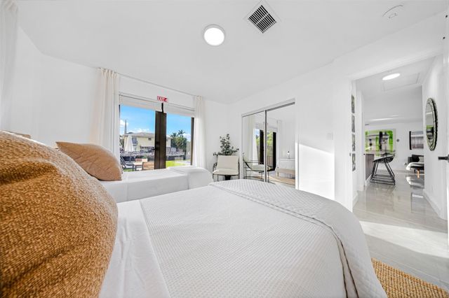 2925 NE 1st Avenue, Wilton Manors, FL 33334