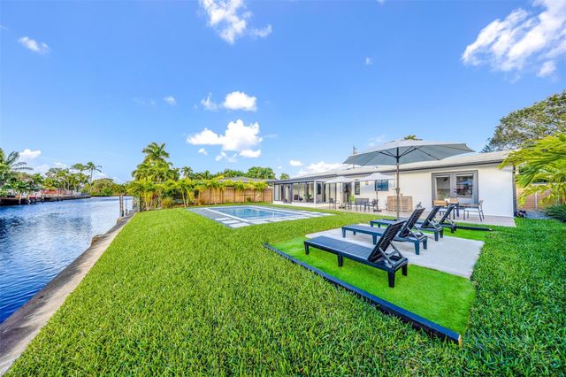 2925 NE 1st Avenue, Wilton Manors, FL 33334