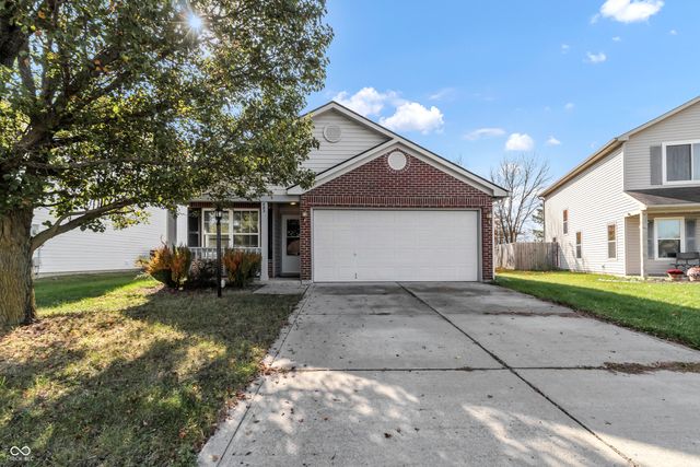 883 Curlew Lane, Greenwood, IN 46143